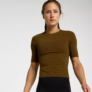 NWT CALIA Seamless Crop Elbow Tee | Dark Khaki Olive | Size M